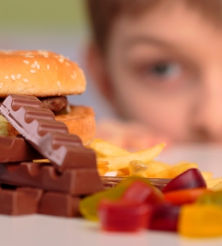 Los alimentos ultra procesados son saludables para tus hijos?