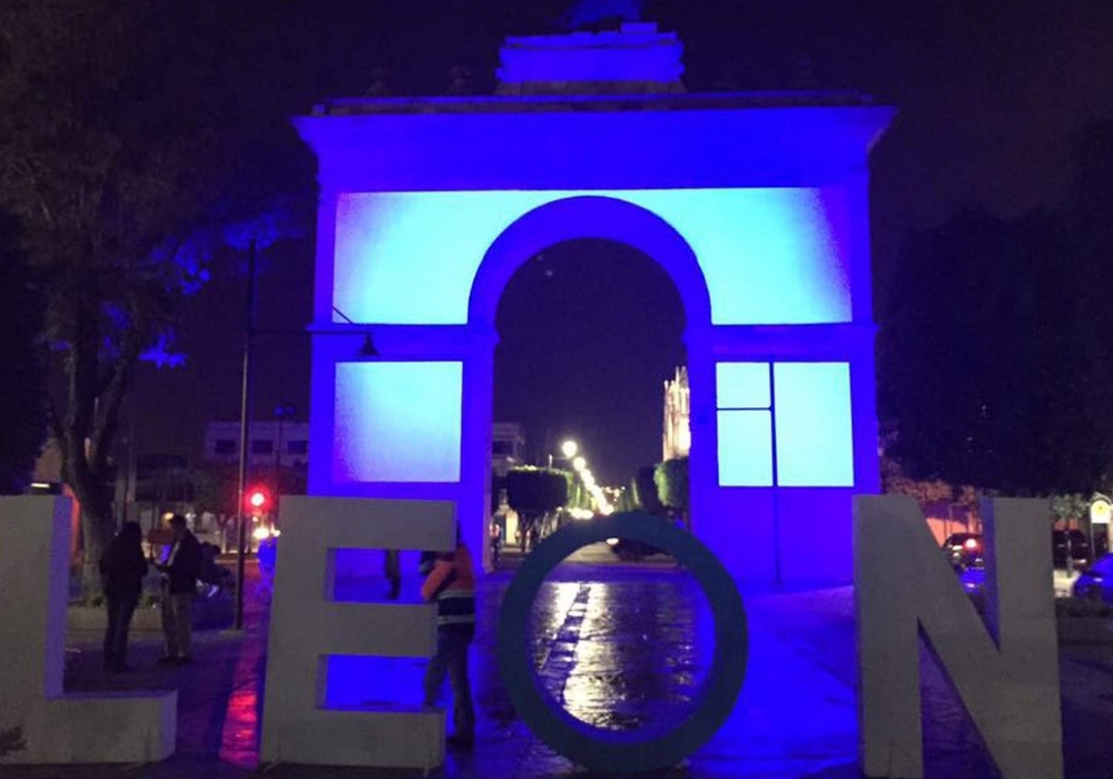 ILUMINACION-ARCO-DE-LA-CALZADA-AMD-GUANUAJUATO