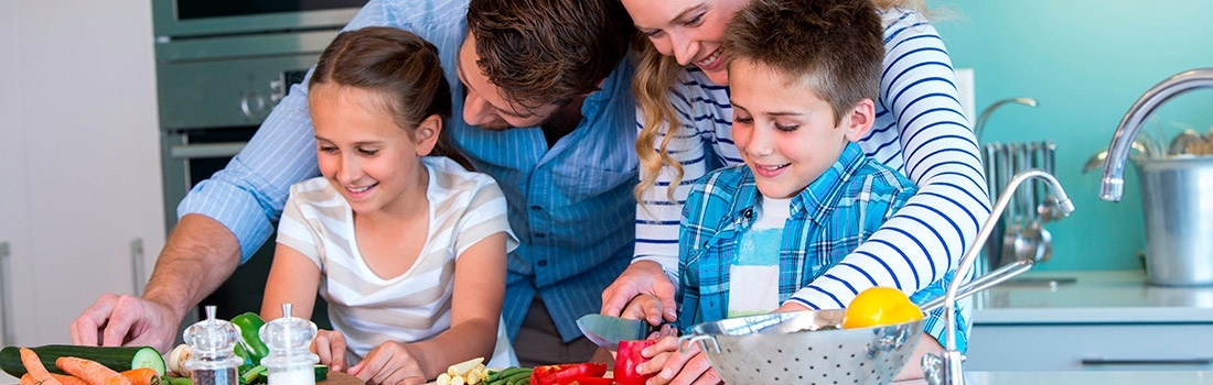¿Niños? ¡Enséñales a comer Bien!